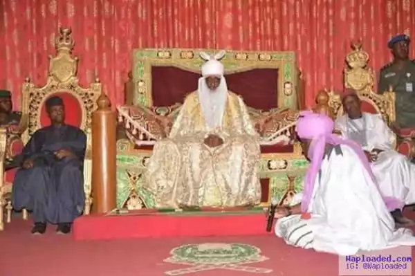 Look who fell asleep during a meeting with VP Osinbajo and Emir of Kano (photo)